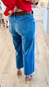 High-Rise Clean-Cut Slim Wide Leg Jeans