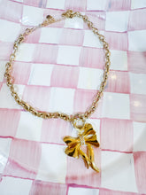 Gold Chic Bow Necklace