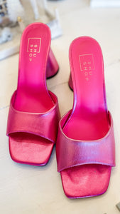 Metallic Pink Heel