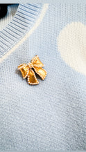 Gold Bow Pearl Pin